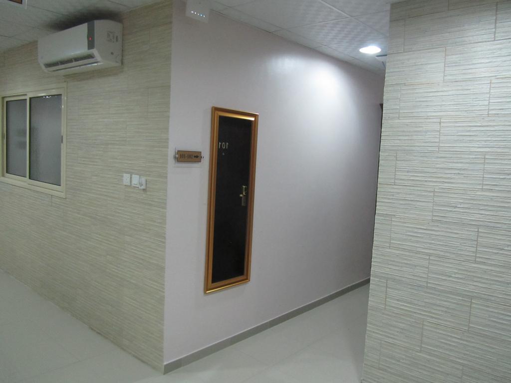 Jw Inn Hotel Nadinah Exterior photo